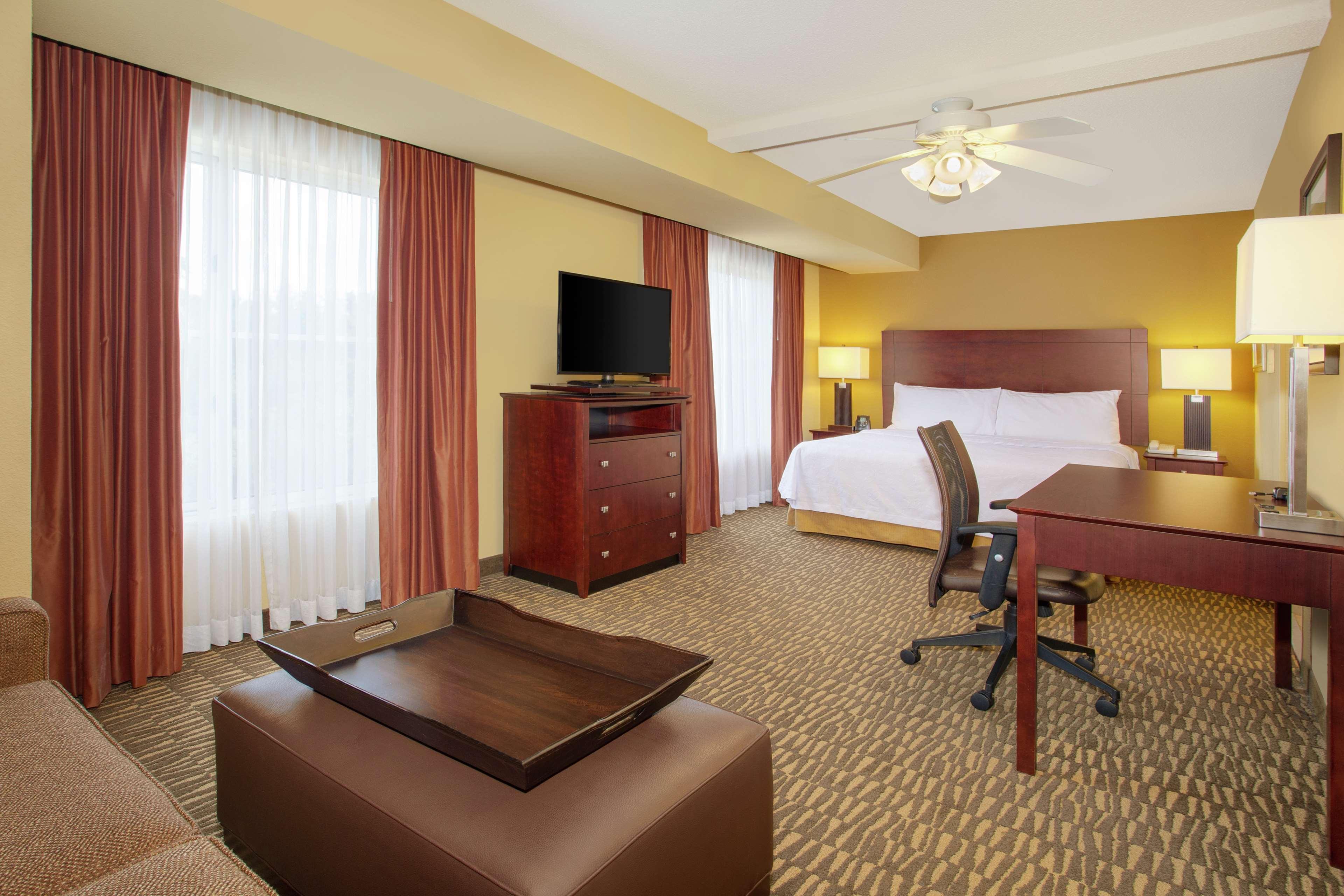 Homewood Suites By Hilton Tampa-Brandon Экстерьер фото