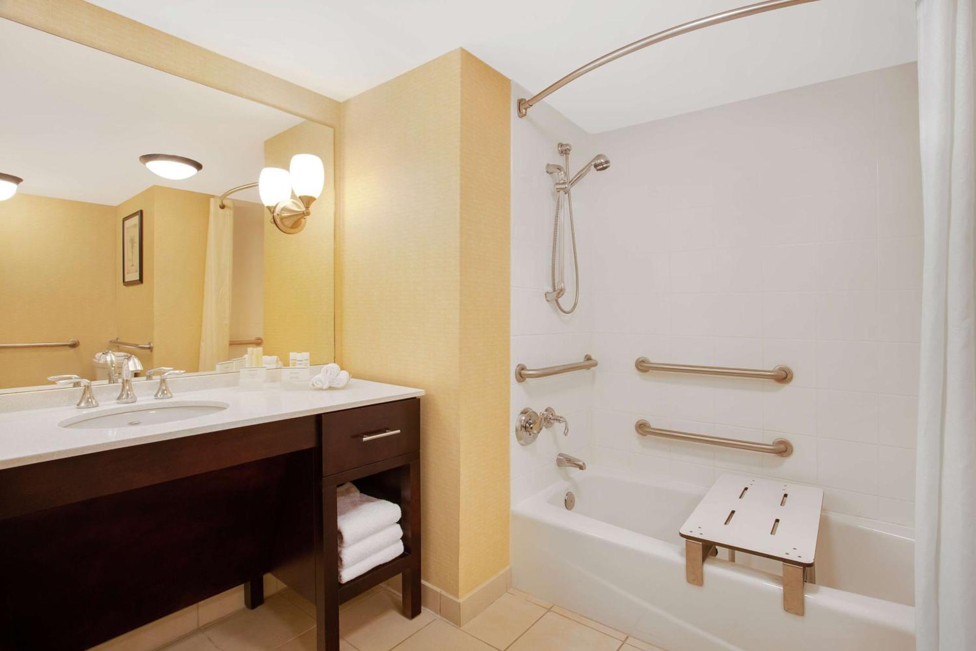 Homewood Suites By Hilton Tampa-Brandon Экстерьер фото