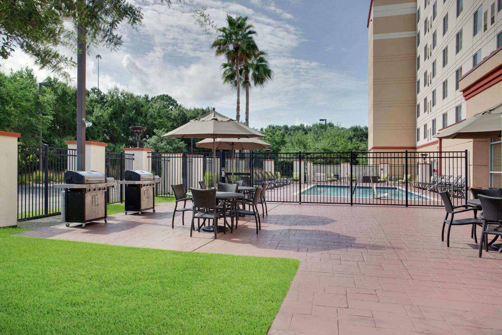 Homewood Suites By Hilton Tampa-Brandon Экстерьер фото